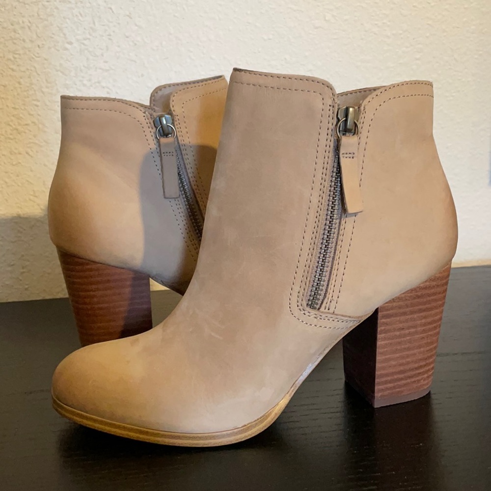 *BNIB* ALDO Emely Ankle Bootie